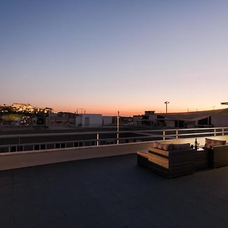 Ferienwohnung Gorgeous Retire With Breathtaking Acropolis View! Athen Exterior foto